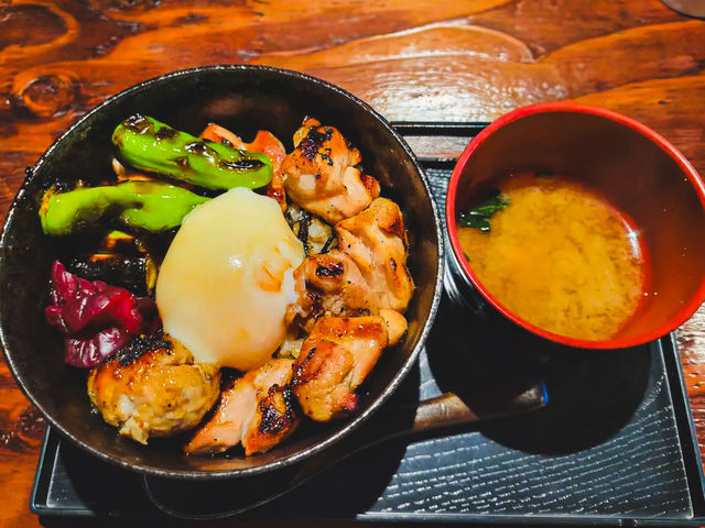 【名古屋】香ばしい炭火ランチを堪能🤭炭焼BOOZE 【名古屋】香ばしい炭火ランチを堪能🤭炭焼BOOZE