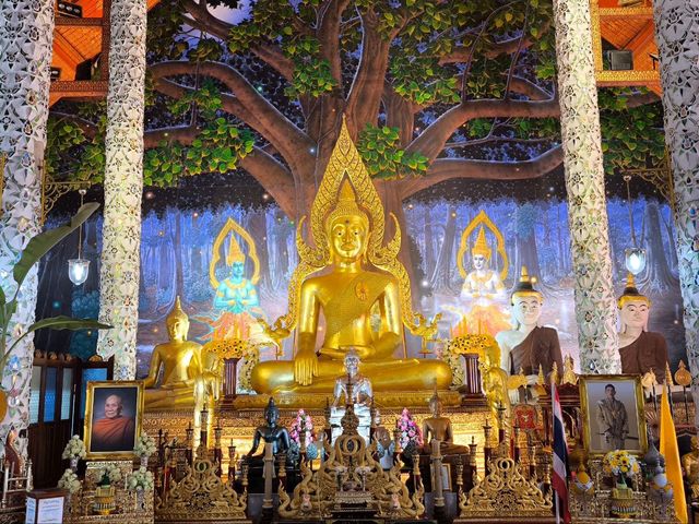 วัดพระธาตุช่อแฮ พระอารามหลวง วัดพระธาตุช่อแฮ พระอารามหลวง