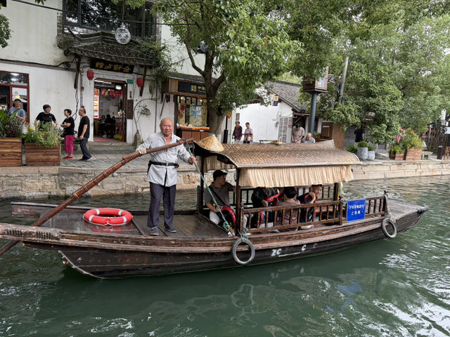 Zhujiajiao เมืองโบราณใกล้เซี่ยงไฮ้ Zhujiajiao เมืองโบราณใกล้เซี่ยงไฮ้