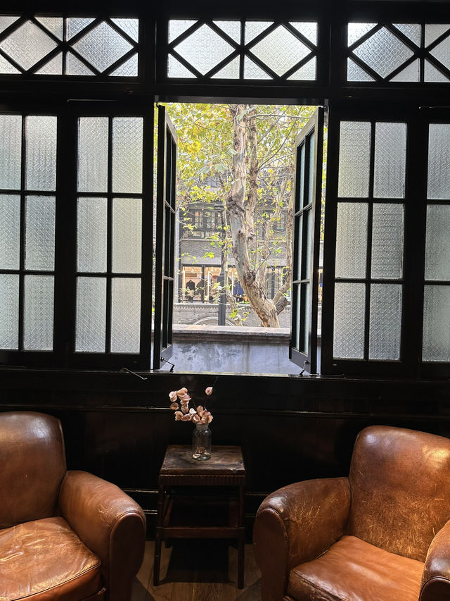 沉浸式香氣體驗,新天地 Le Labo 超美窗景🍂 沉浸式香氣體驗,新天地 Le Labo 超美窗景🍂