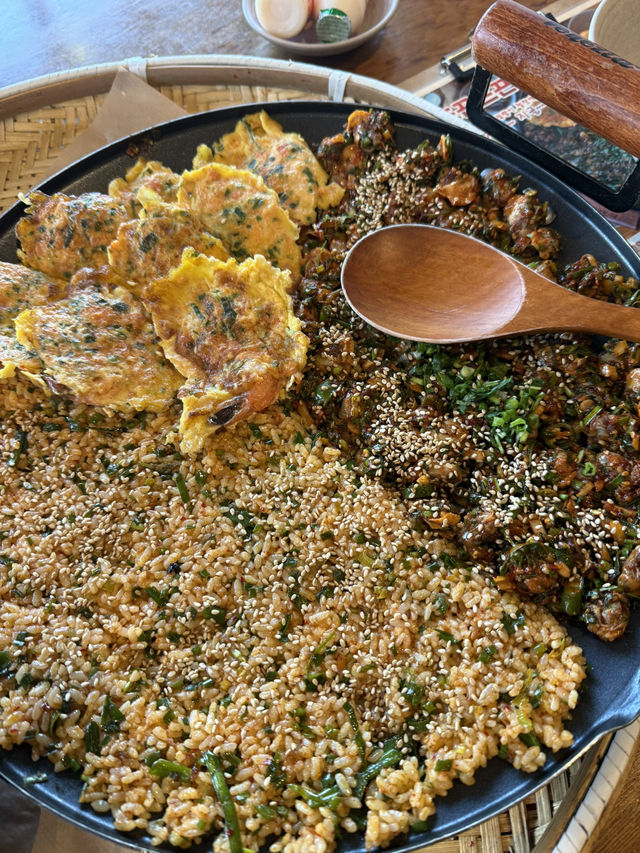 🍚 바다 바로 앞에서 즐기는 꼬막 한 상! 인천 영종도 '바다앞꼬막집'