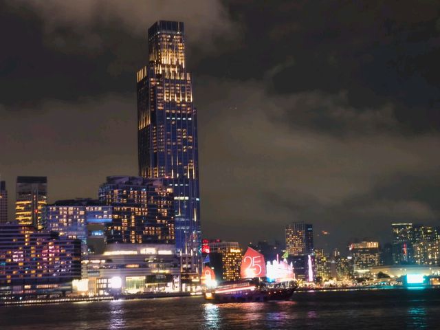 【🇭🇰維多利亞港|香港最美天際線】 【🇭🇰維多利亞港|香港最美天際線】