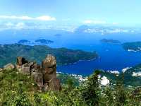 蓮花山的冒險：探索未知國度的勇氣 🏞️🌿