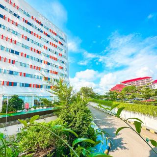 Colorful Staycation in the Heart of Batam City