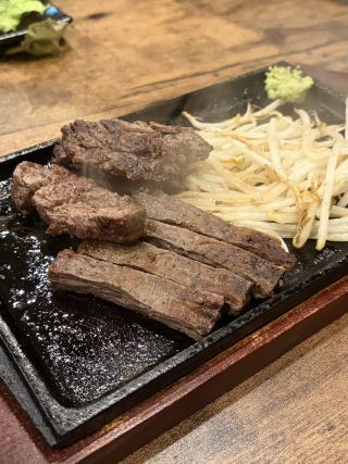 [Fukuoka Gourmet] ไอน้ำโชย! ร้านอาหารที่คุณจะได้ลิ้มลองอาหารเทปปันยากิร้อนๆ