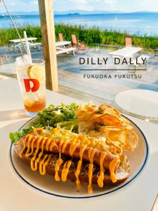 オーシャンビューでサンセットが楽しめるカフェ