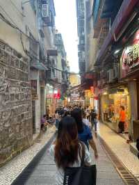 Vibrant Macau: Fusion of East and West