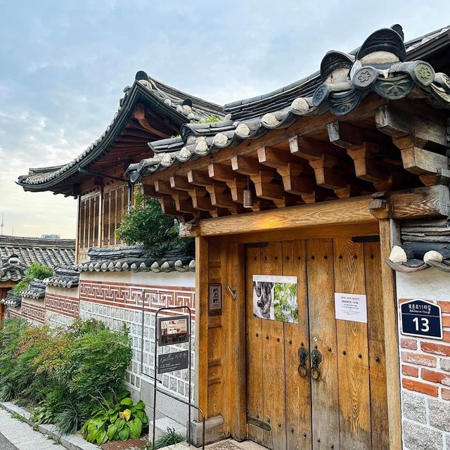 Bukchon Hanok Village 🗺️