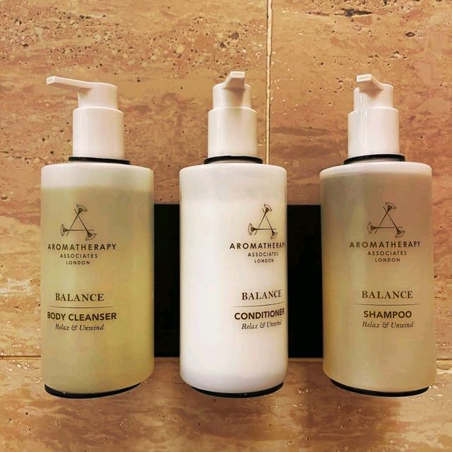 《吉隆坡JW萬豪酒店》🛍位置優越，但交通堵塞非常嚴重🛍