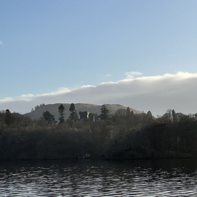 Sailing through paradise: Windermere 