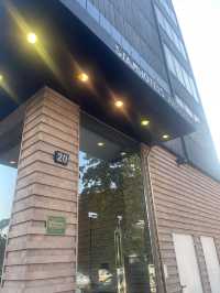 米蘭中心火車站旁，設施齊全的酒店