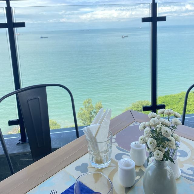Vung Tau's Wellness Retreat: Relaxation by the Shore
