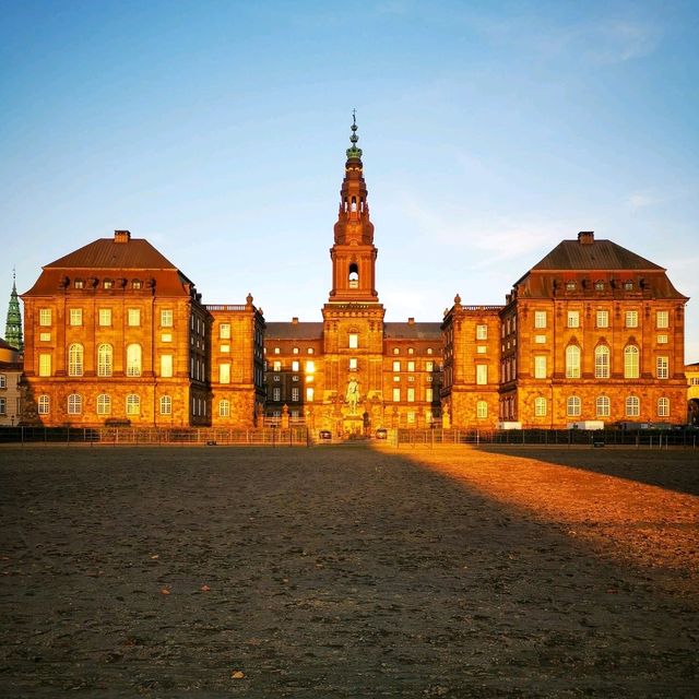 Copenhagen at Sundown: Reflections on a City in Gold