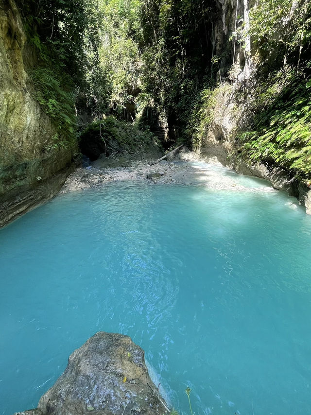 Canyoneering at Kawasan falls 