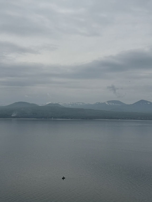 Peaceful Escape to Lake Sevan – Armenia’s Blue Pearl 🌊🇦🇲