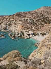 🌊 Folegandros: A Cliffside Haven of Tranquility and Authentic Cycladic Beauty 🇬🇷✨