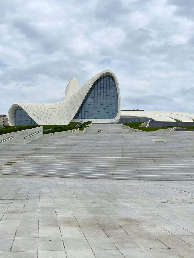 🇦🇿 Heydar Aliyev Centre – Baku, Azerbaijan