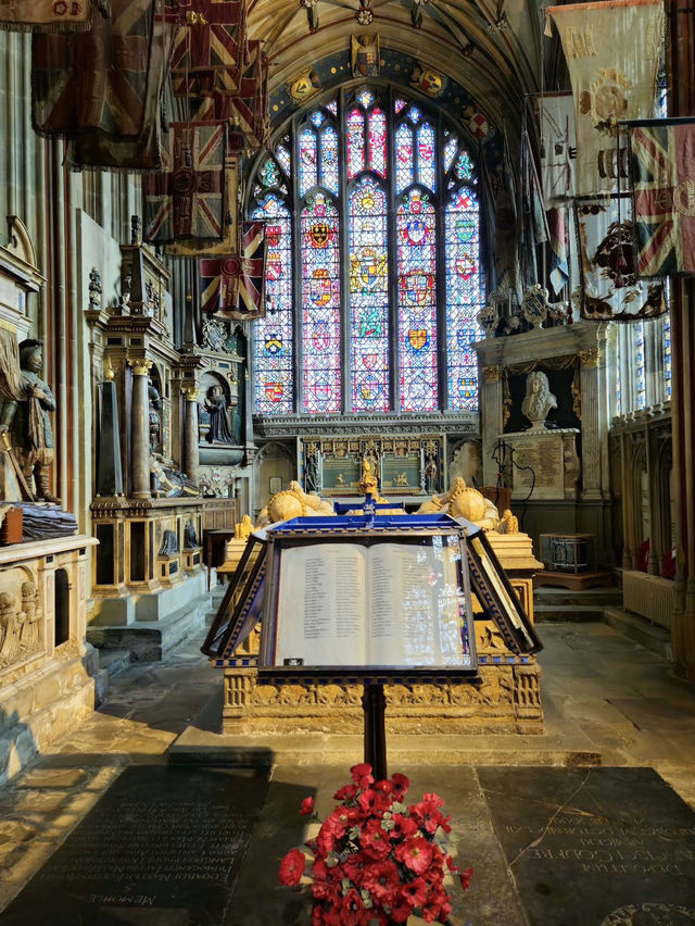 ✨ A timeless sanctuary of English history and sacred beauty ✨ ✨ A timeless sanctuary of English history and sacred beauty ✨