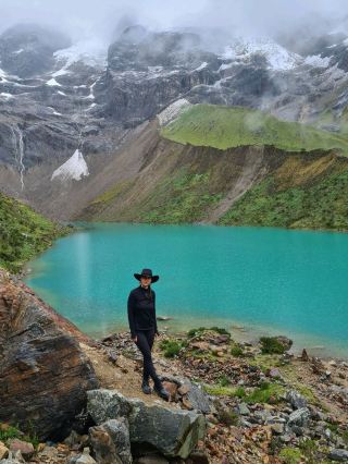 Don't fly from your city. Fly from the city next door. 🗺️✈️