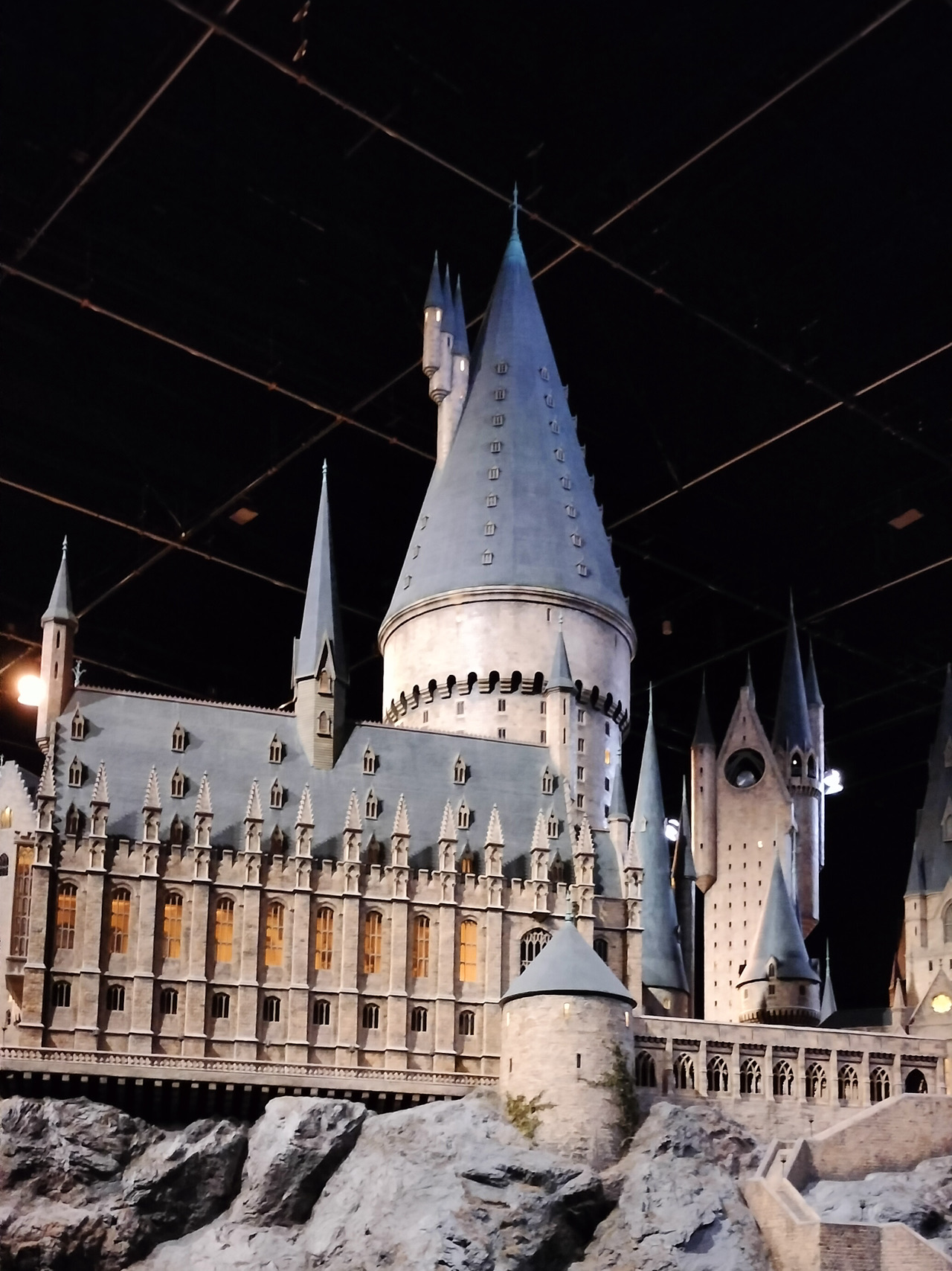 Warner Bros. Studio Tour Tokyo: Thế giới kỳ diệu mà bạn có thể bước vào 🧙‍♂️✨