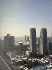大連這家酒店的海景房也太贊了吧｜星海皇冠假日