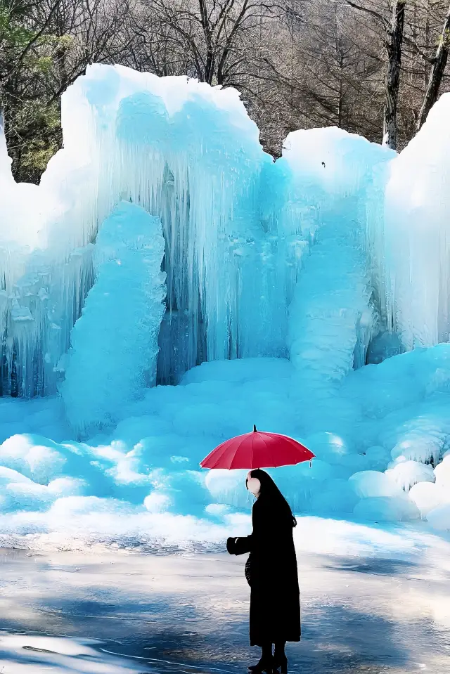 The ice and snow of Baiyun Mountain made me a heroine of a Korean drama once