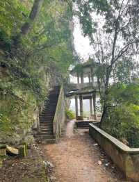 沒想到桂林還有這麼一座山，賞景太絕了
