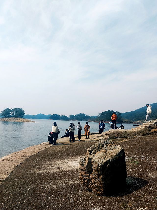 千島湖梅峰島，千島碧水畫中遊