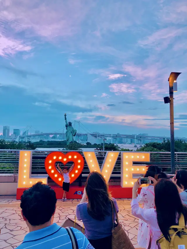 The Statue of Liberty located in Tokyo Bay is 13 meters tall and is known for its night view