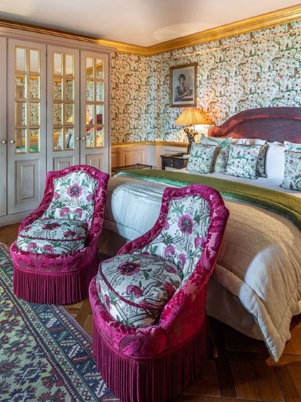 🌟 Aix-en-Provence Charm: Luxe Stay at Villa Gallici 🏨✨