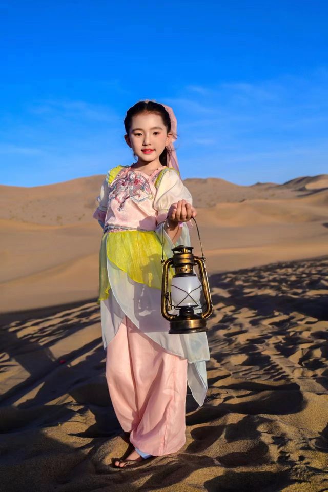 暑期網紅飛天旅拍攻略。