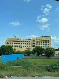 🌟✈️ Tirupati Treasures: Top Hotel Picks! 🏨🌄