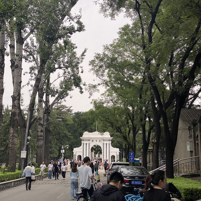 Tsinghua University in Beijing 🏫 Top University with Centuries Old Buildings 