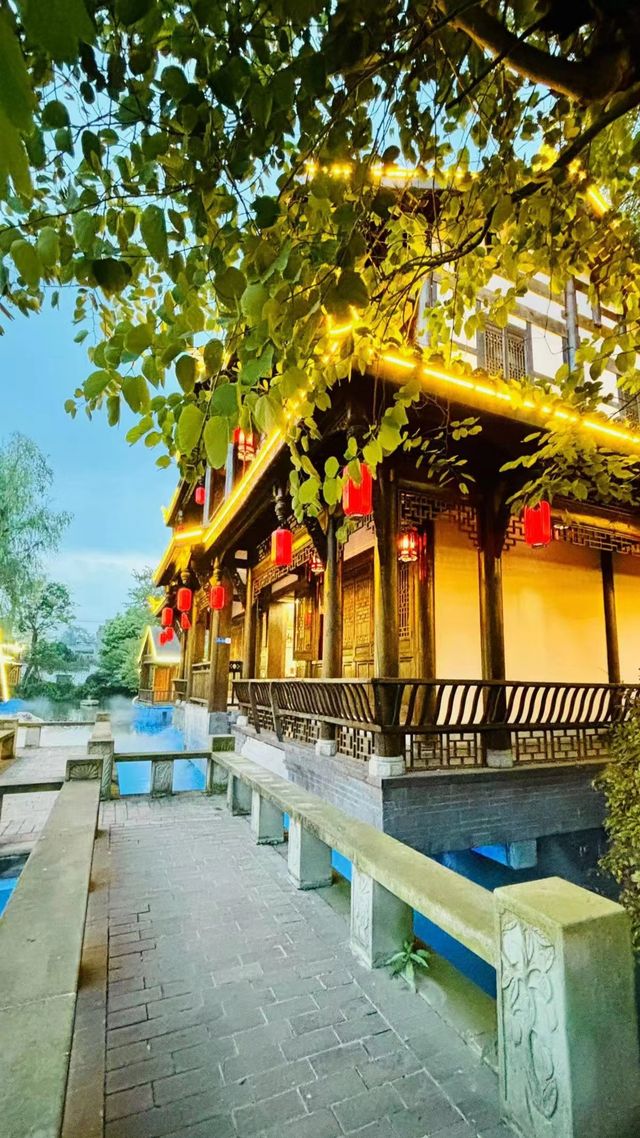 成都一家超棒的火鍋店！！！。
