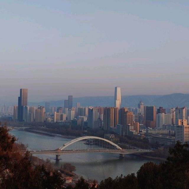 Sunset Views and City Lights: The Best of Lanzhou from Baitashan