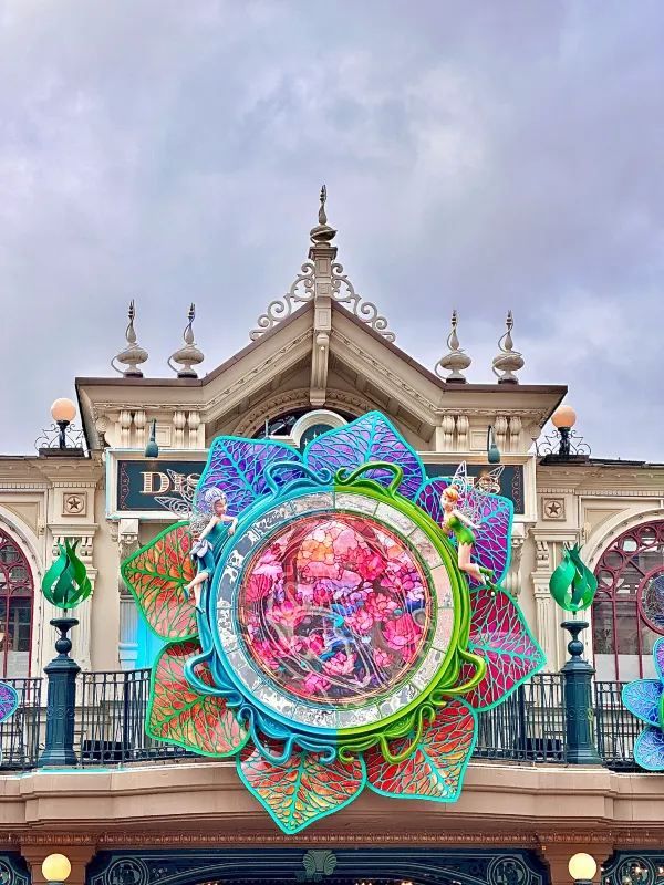 Experience the Magic of Disneyland Paris