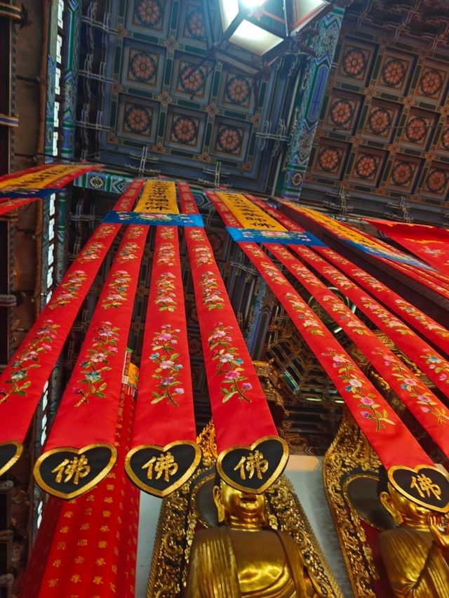 Discover Serenity at Jinshan Temple
