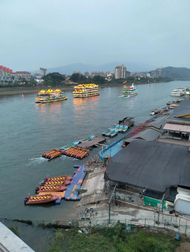 雲南西雙版納旅遊行程