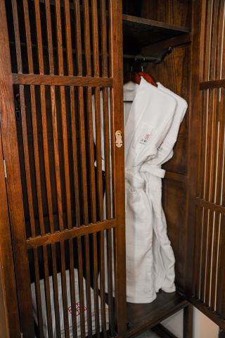 New Chinese-Style Hotel