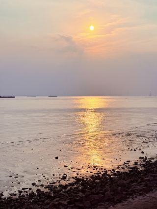 Nantong actually hides such a beautiful spot—chasing a riverside sunset