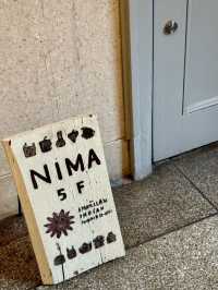 復古風格與設計魂的交匯：大阪農林會館的靜巷選物之旅