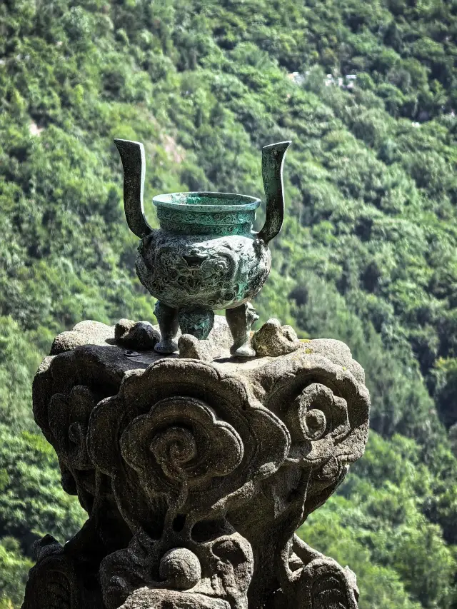 ทริป 2 วัน 1 คืนสู่ภูเขา Wudang (พร้อมไกด์นำเที่ยวฉบับสมบูรณ์เพื่อหลีกเลี่ยงปัญหา)