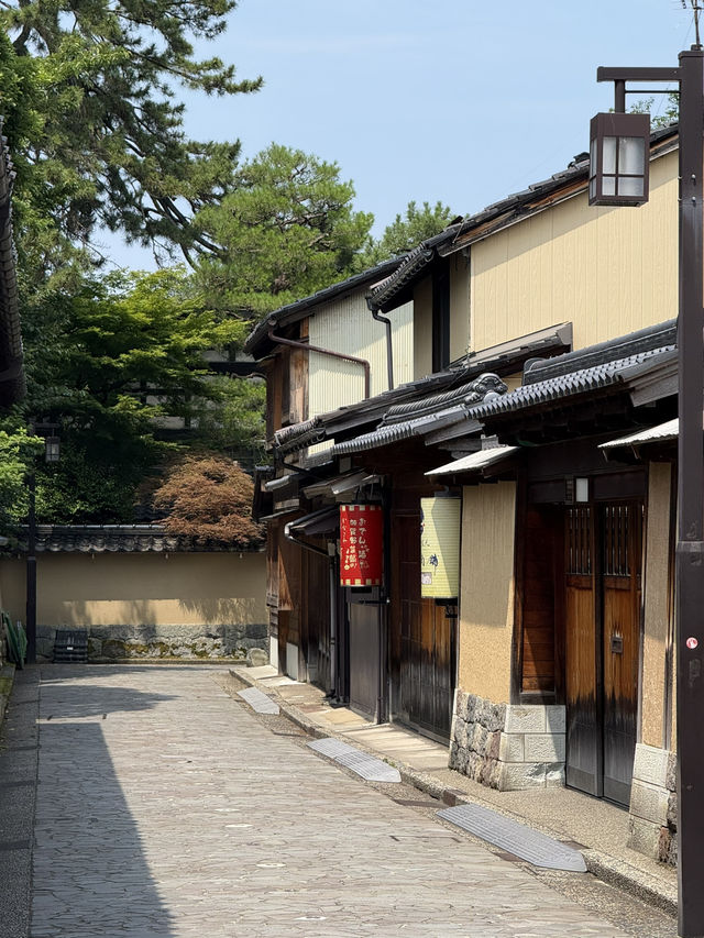 Tea Houses, Samurai Streets, and Shirakawa Views: 3 Days in Kanazawa 🇯🇵 🦪 