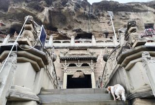 米脂万佛洞1日深度ツアー