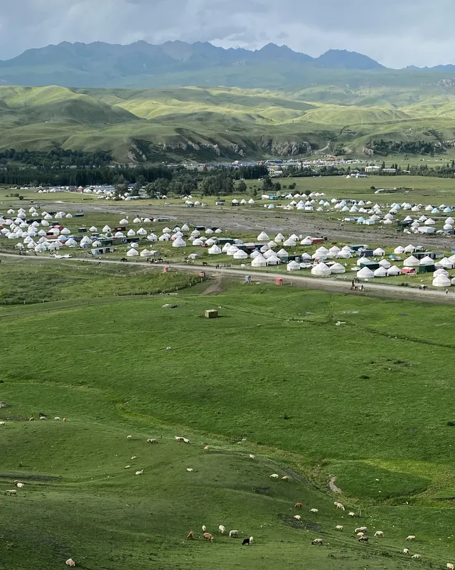 新疆伊犁8天暴走行程|自由行旅遊攻略 新疆伊犁8天暴走行程|自由行旅遊攻略