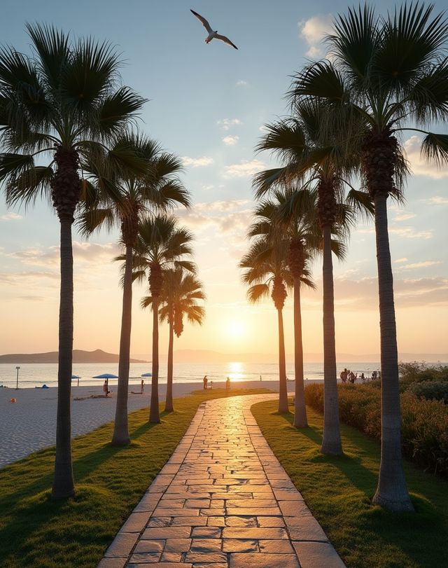 這是三面環海,礁石嶙峋,海浪澎湃,兼具了海的壯闊與山的奇秀 這是三面環海,礁石嶙峋,海浪澎湃,兼具了海的壯闊與山的奇秀