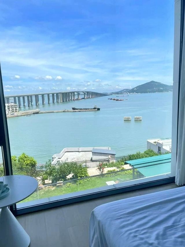 平潭追淚封神酒店推窗即藍海，無邊泳池美到窒息