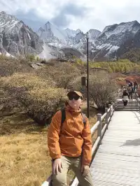 稻城亞丁的秋天，是上帝打翻的調色盤！