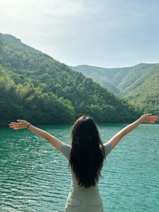 Just 1.5 hours from Nanjing! This less-traveled scenic route offers beautiful views and is less crowded.