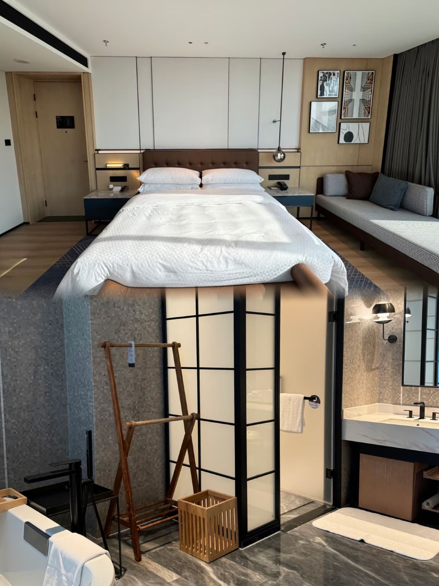 My first time staying at such a high-end hotel, I was so excited I couldn’t speak! ! !